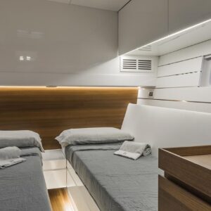 BarongII-13-Alberto-Simeone-Yacht-Designer